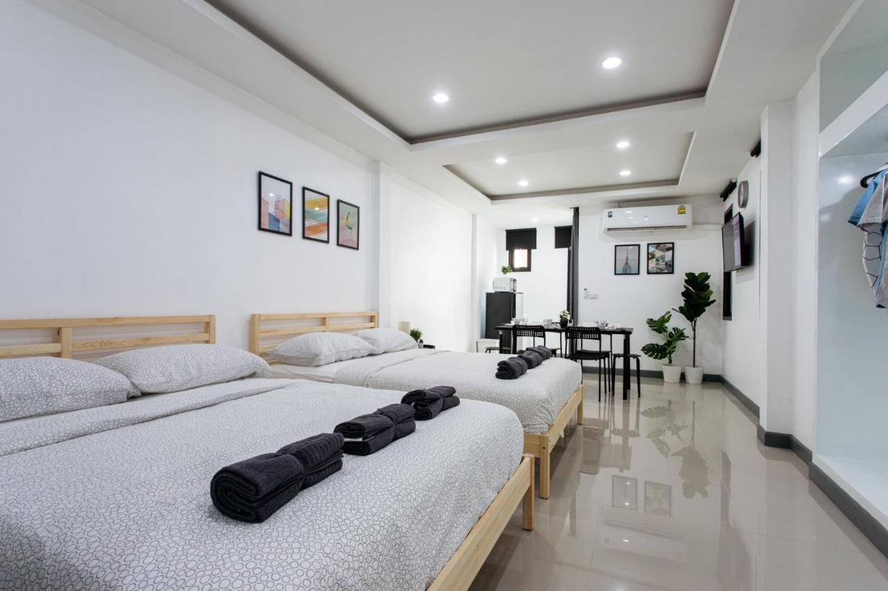Studio di 45 m² in Appartamento con 1 bagno privato in zona Silom Bangkok Esterno foto