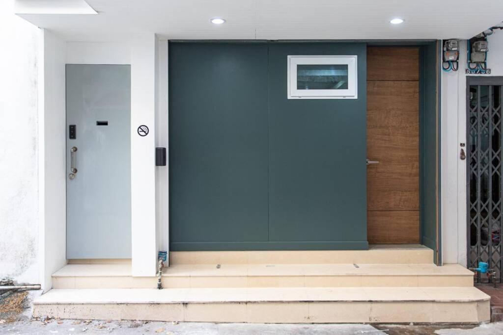 Studio di 45 m² in Appartamento con 1 bagno privato in zona Silom Bangkok Esterno foto
